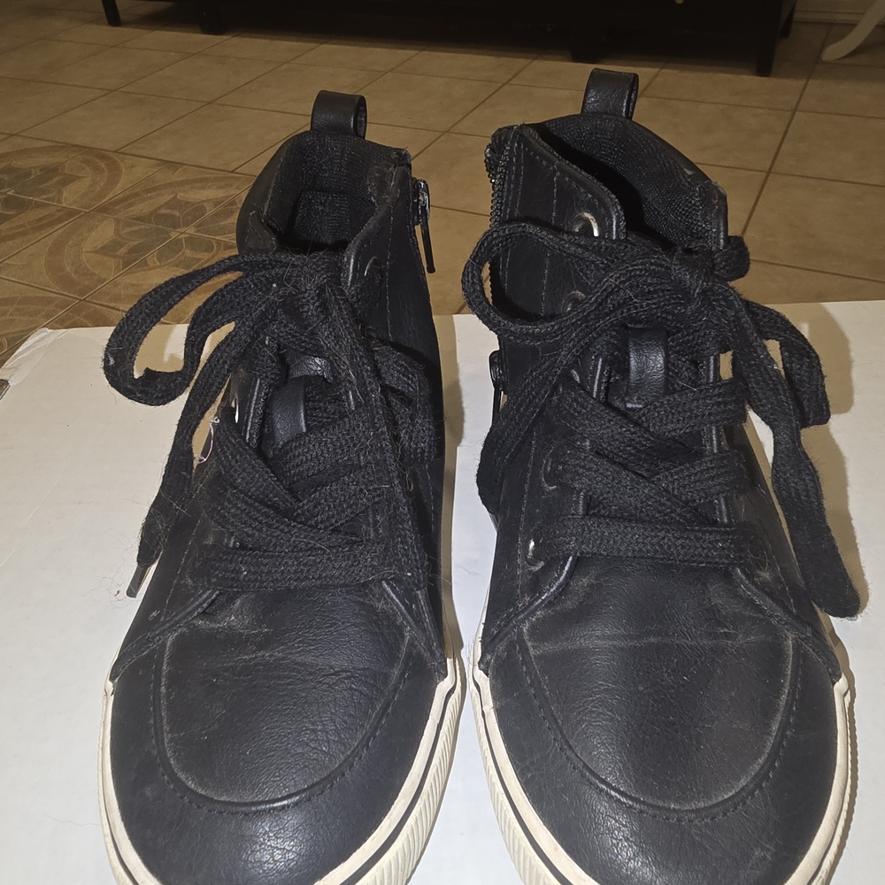 Cat & Jack Black Kids Sneakers